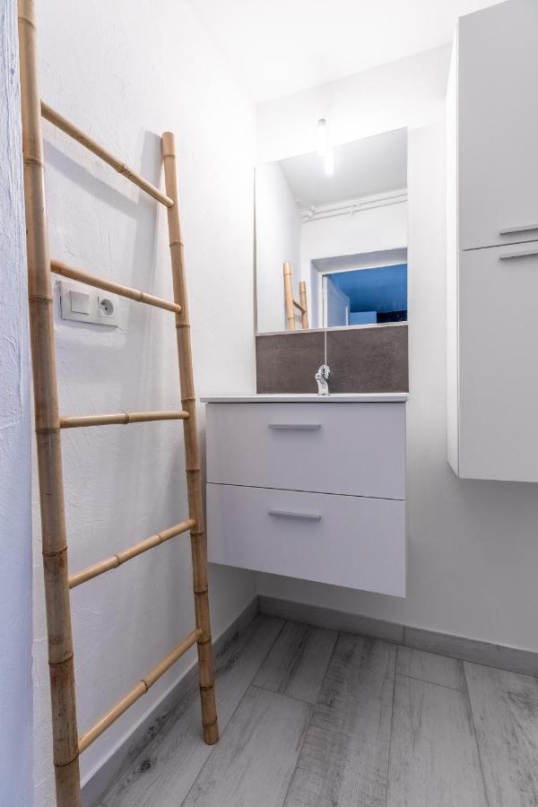 Cosy T2 Renove, Proche Centre-ville-fibre/netflix Apartment *